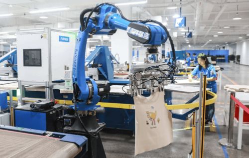 BAT與運營商 在TOB工程服務(wù)賽道的正面交鋒與融合新趨勢